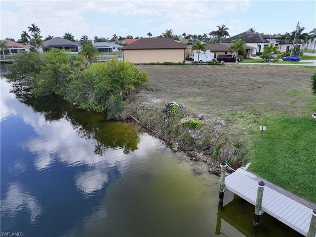 2801 SW 34th TER, Cape Coral, FL 33914