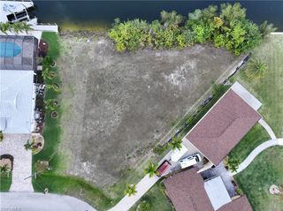 2801 SW 34th TER, Cape Coral, FL 33914
