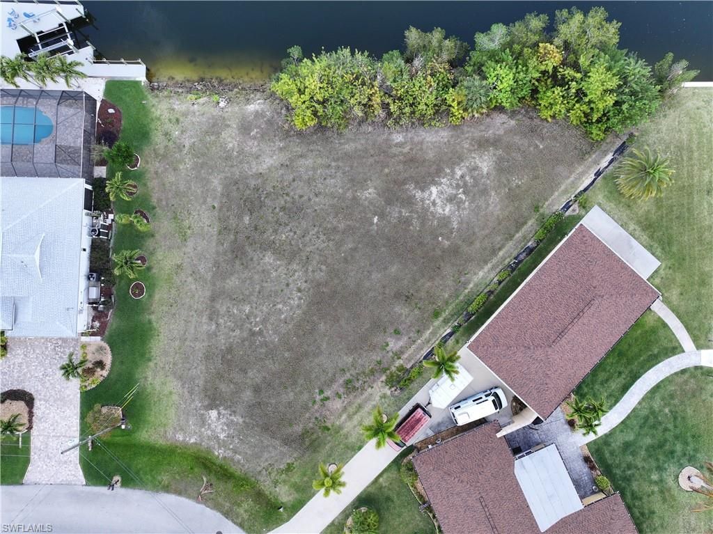 2801 SW 34th TER, Cape Coral, FL 33914