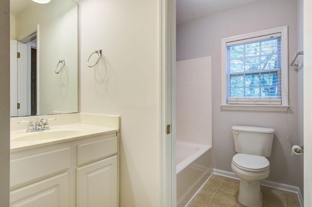 100 Chinquapin Drive, Summerville, SC 29485