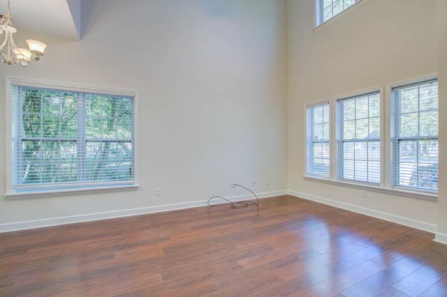 100 Chinquapin Drive, Summerville, SC 29485