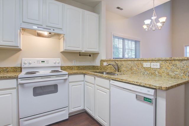 100 Chinquapin Drive, Summerville, SC 29485