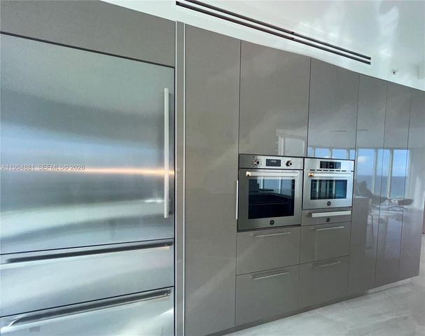 17555 Collins Ave 1001, Sunny Isles Beach, FL 33160