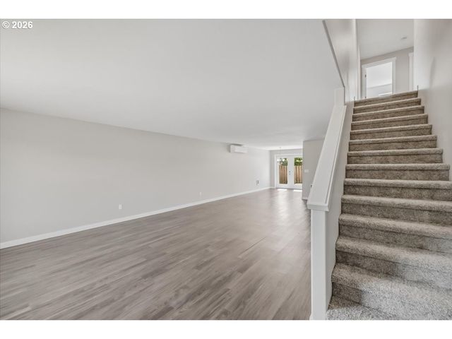 230 E FIR Dr, Gervais, OR 97026