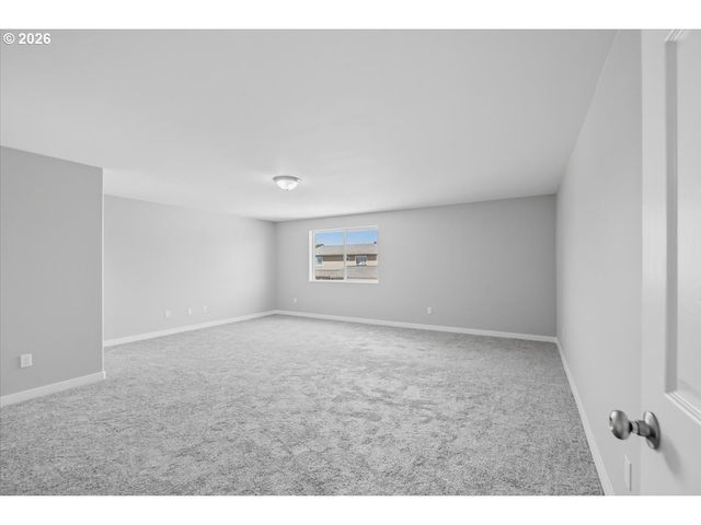 230 E FIR Dr, Gervais, OR 97026
