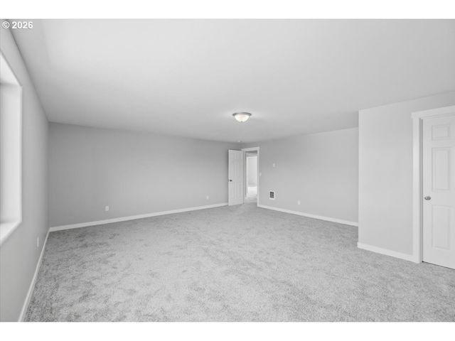 230 E FIR Dr, Gervais, OR 97026