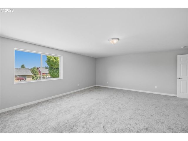 230 E FIR Dr, Gervais, OR 97026