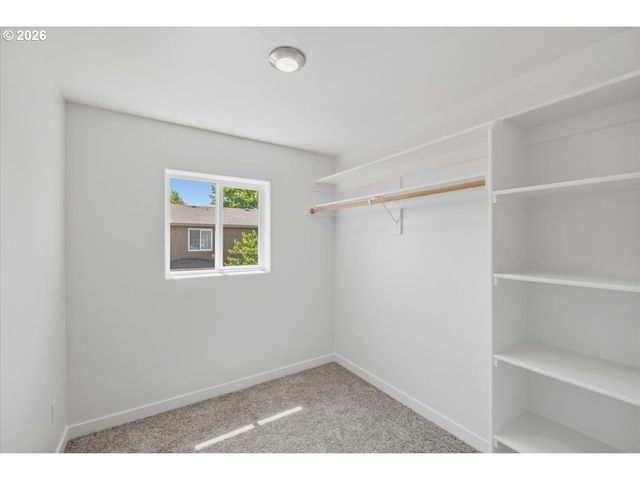 230 E FIR Dr, Gervais, OR 97026
