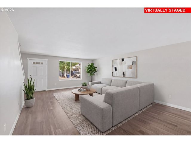 230 E FIR Dr, Gervais, OR 97026