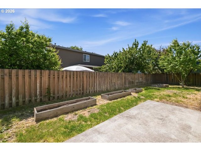 230 E FIR Dr, Gervais, OR 97026
