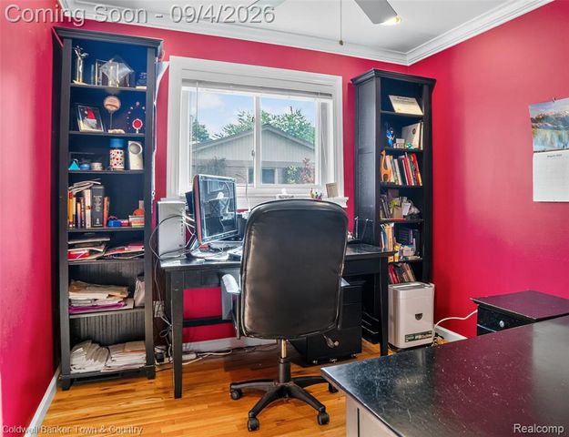6282 Peach Drive, Clarkston, MI 48346