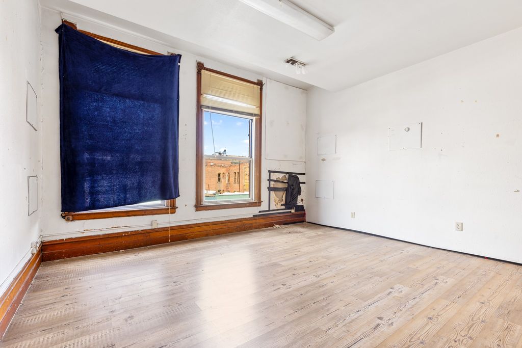 68 W Broadway Street, Butte, MT 59701 photo 13