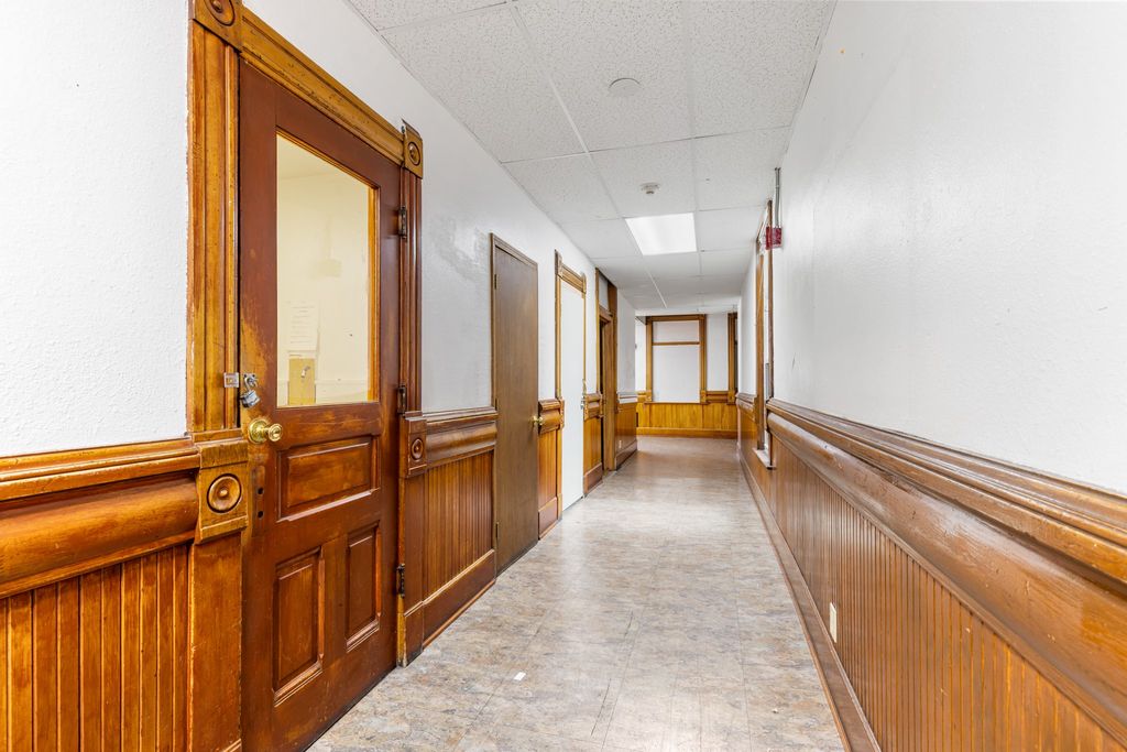 68 W Broadway Street, Butte, MT 59701 photo 17