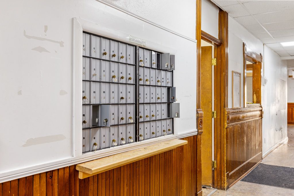 68 W Broadway Street, Butte, MT 59701 photo 23