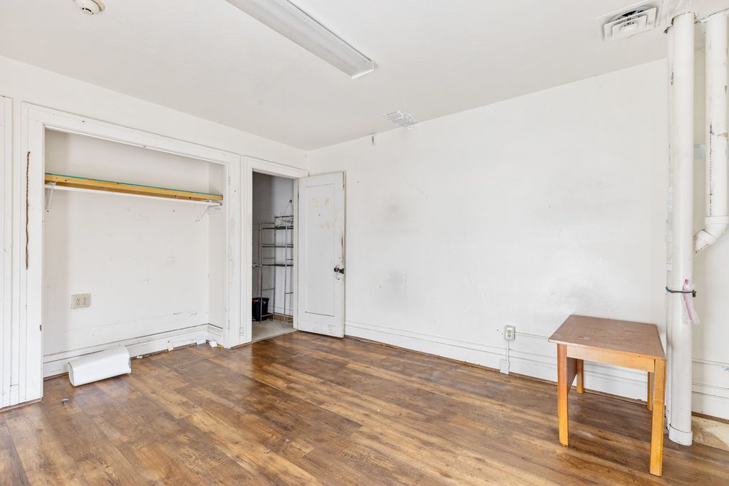 68 W Broadway Street, Butte, MT 59701 photo 27