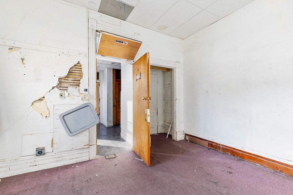 68 W Broadway Street, Butte, MT 59701 photo 33