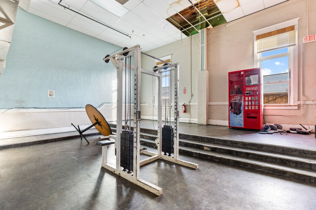 68 W Broadway Street, Butte, MT 59701 photo 41