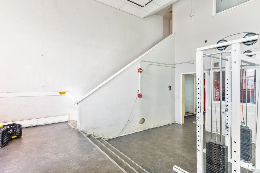 68 W Broadway Street, Butte, MT 59701 photo 42