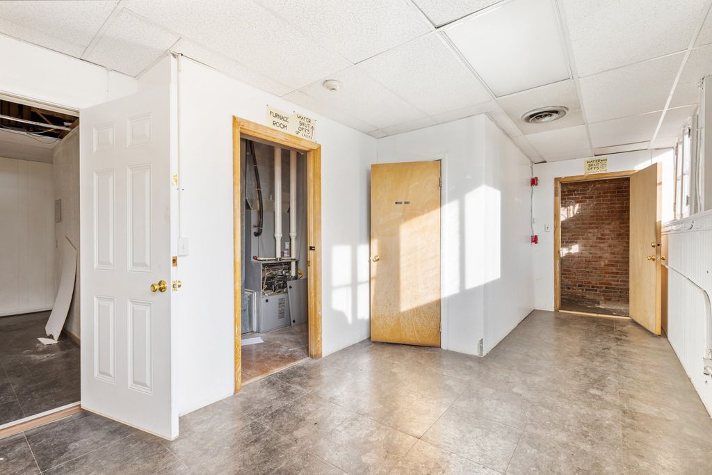 68 W Broadway Street, Butte, MT 59701 photo 46