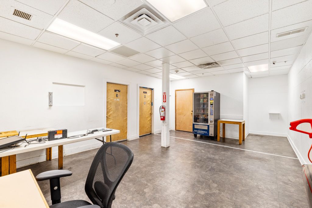 68 W Broadway Street, Butte, MT 59701 photo 48