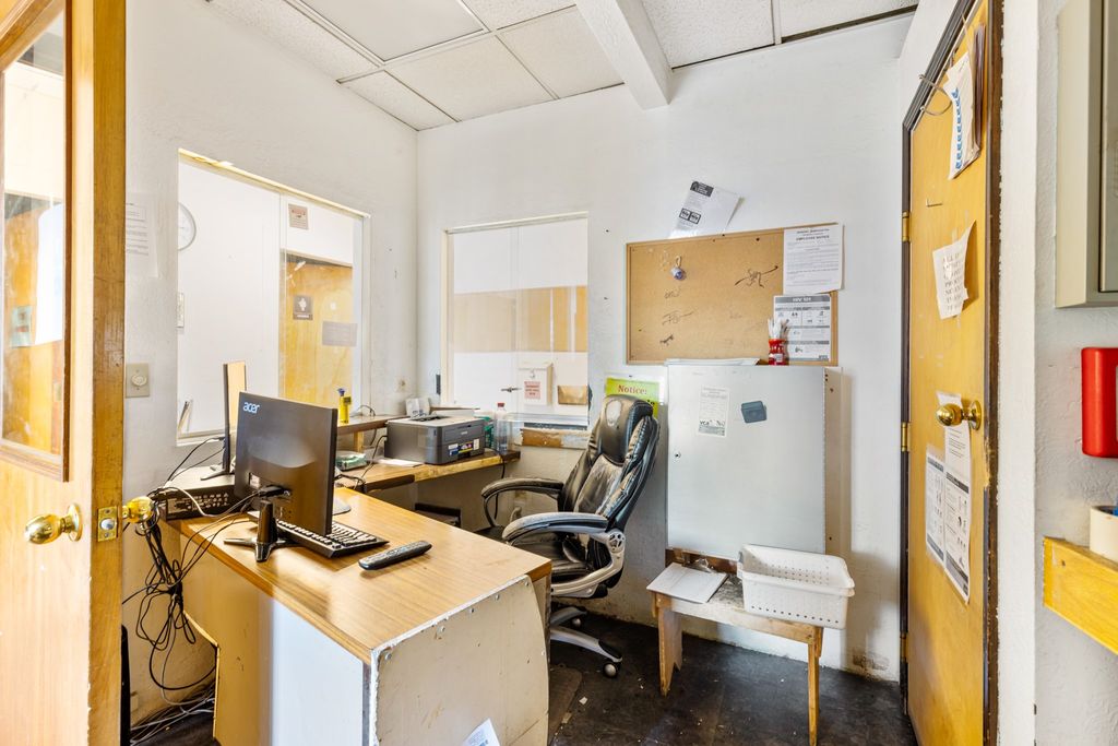 68 W Broadway Street, Butte, MT 59701 photo 49