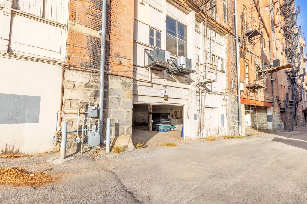 68 W Broadway Street, Butte, MT 59701 photo 53