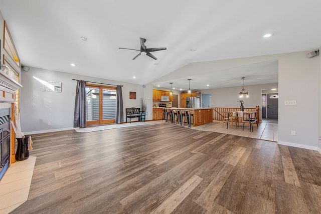 101 Mapleridge Drive, Mankato, MN 56001