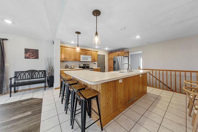 101 Mapleridge Drive, Mankato, MN 56001
