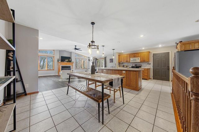 101 Mapleridge Drive, Mankato, MN 56001