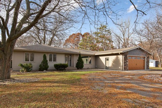 101 Mapleridge Drive, Mankato, MN 56001