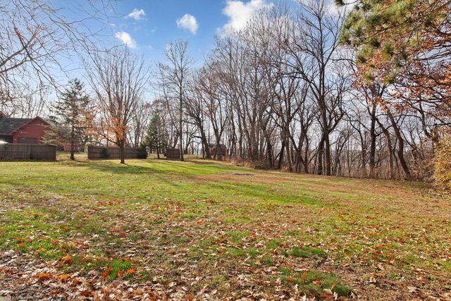 101 Mapleridge Drive, Mankato, MN 56001