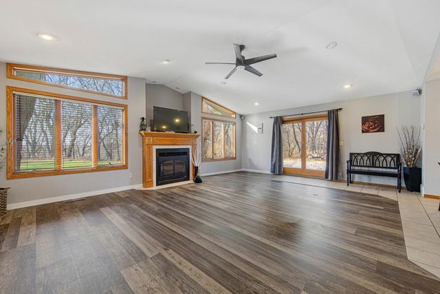 101 Mapleridge Drive, Mankato, MN 56001