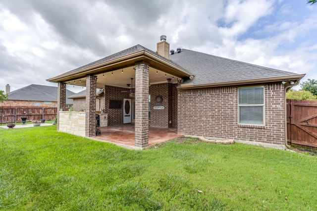 400 Hudson Lane, Burleson, TX 76028