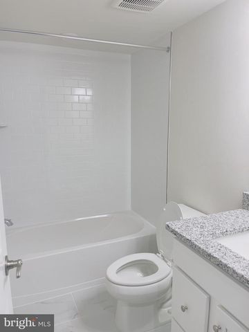 24158 THURSO SQ, Sterling, VA 20166