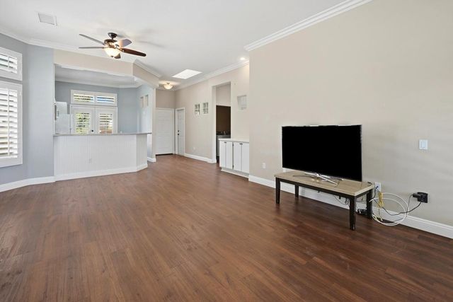 37648 Breeze Way, Palm Desert, CA 92211