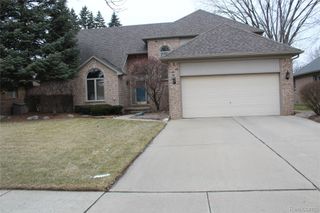 40131 Cucci Drive, Sterling Heights, MI 48313