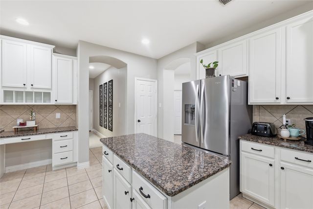 10400 Los Rios Drive, Fort Worth, TX 76179