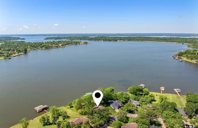21214 Bay View Dr, Flint, TX 75762