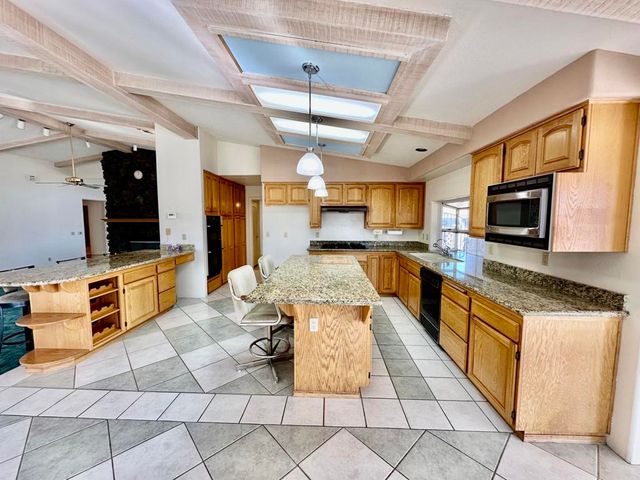 1053 Catalina Drive, Blythe, CA 92225