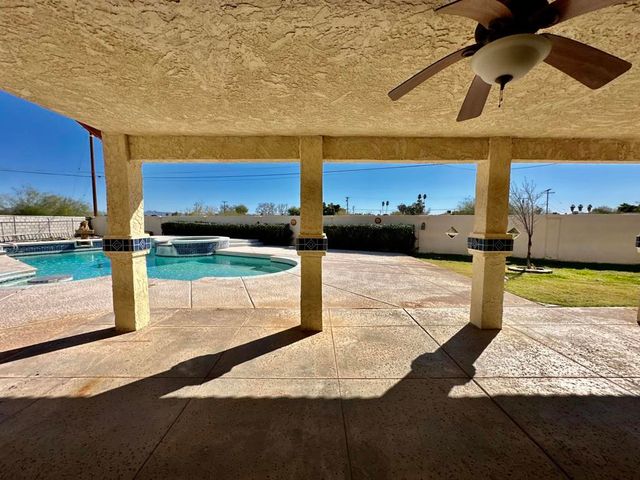 1053 Catalina Drive, Blythe, CA 92225