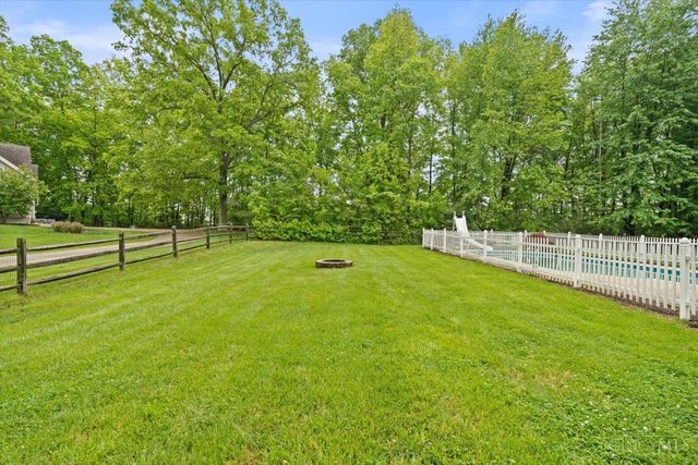 4280 Trotters Way, Batavia, OH 45103