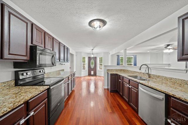 4280 Trotters Way, Batavia, OH 45103