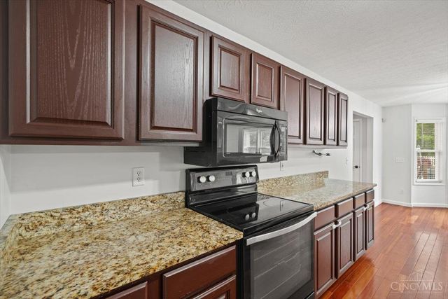 4280 Trotters Way, Batavia, OH 45103