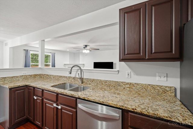 4280 Trotters Way, Batavia, OH 45103