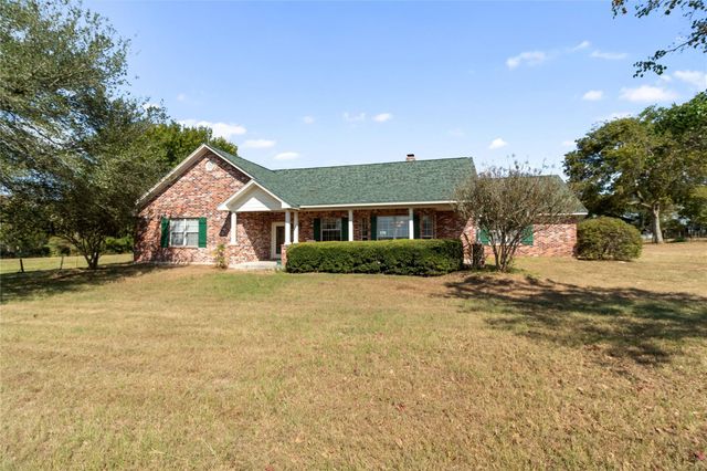 28109 Waller Gladish Rd, Waller, TX 77484