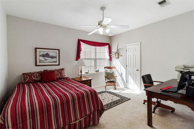 28109 Waller Gladish Rd, Waller, TX 77484