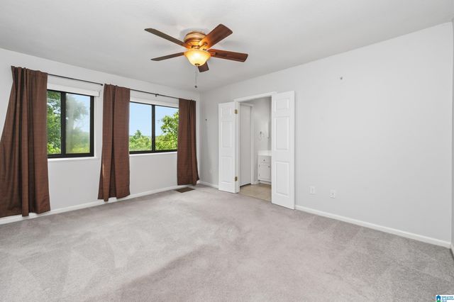 2403 Falcon Pl, Birmingham, AL 35216
