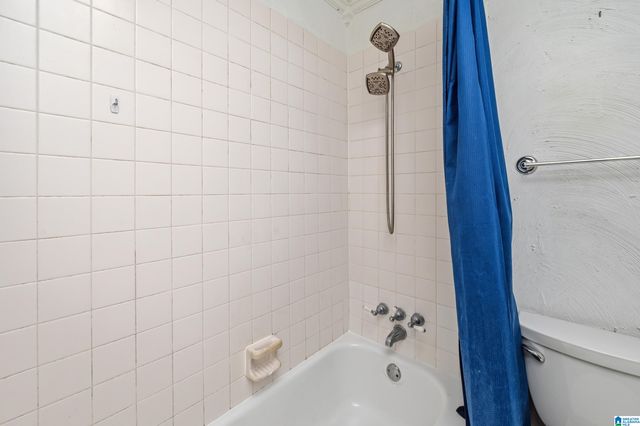 2403 Falcon Pl, Birmingham, AL 35216