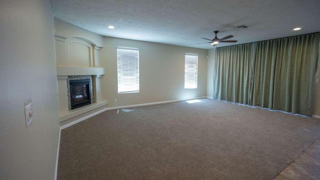 5001 Calle Parasol NW, Albuquerque, NM 87120