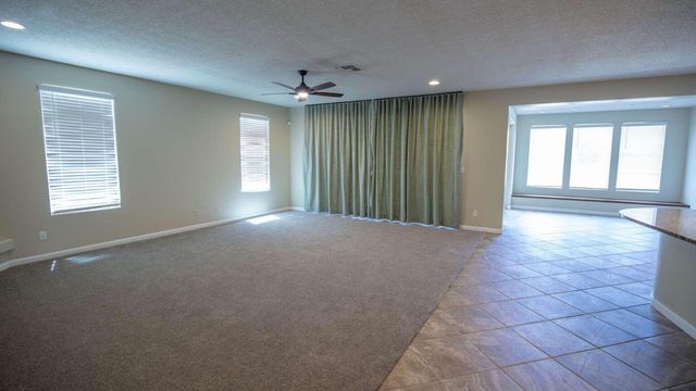 5001 Calle Parasol NW, Albuquerque, NM 87120